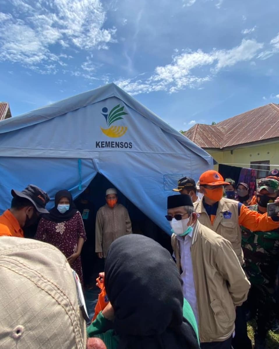 Ali Baal Kunjungi Pengungsi Korban Gempa Sulbar di Mamuju Tengah